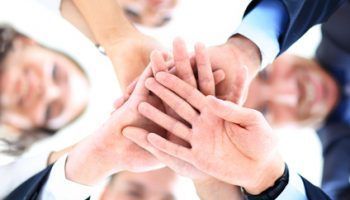 Coaching de equipo o sistemas para un rendimiento superior
